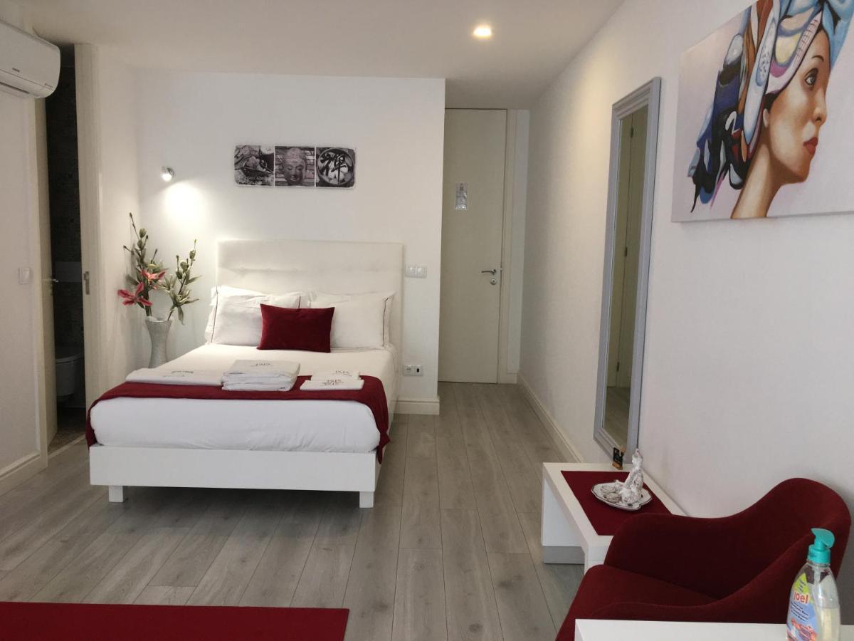 Isis Guest House Брага Екстер'єр фото