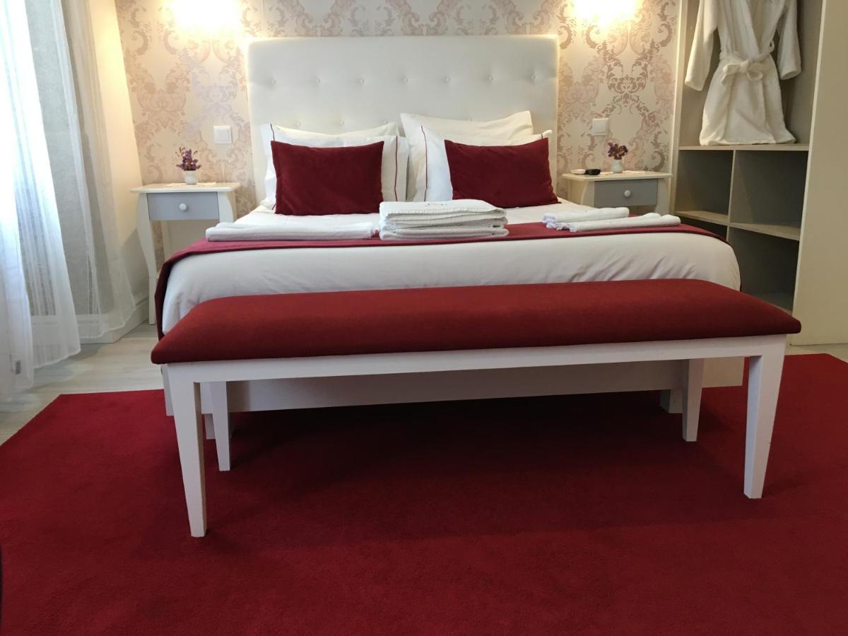 Isis Guest House Брага Екстер'єр фото