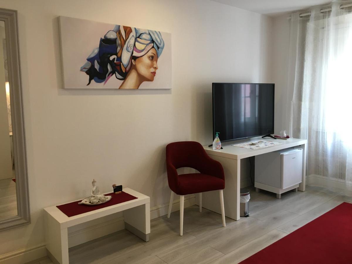 Isis Guest House Брага Екстер'єр фото