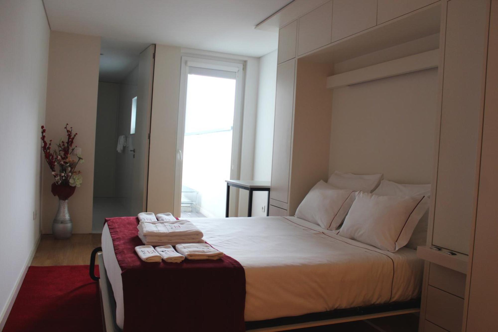 Isis Guest House Брага Екстер'єр фото