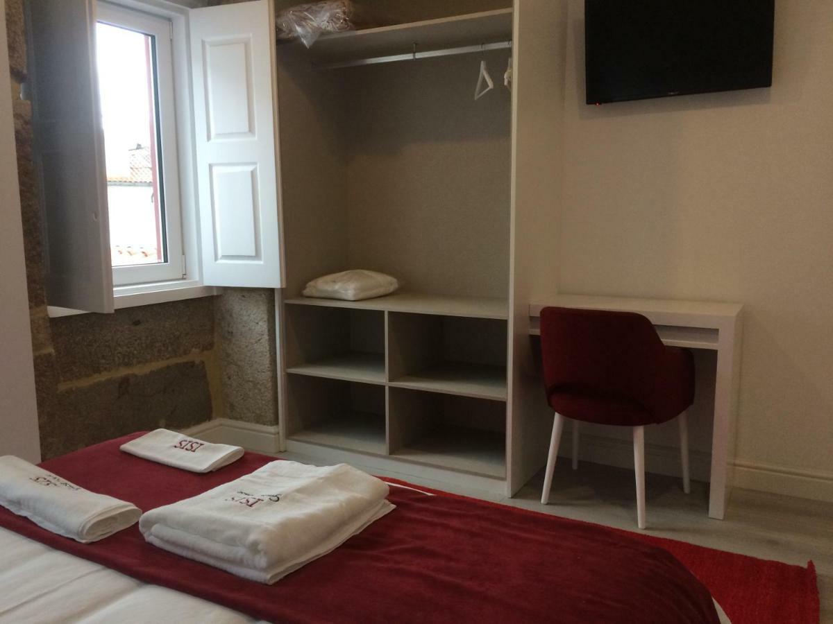 Isis Guest House Брага Екстер'єр фото