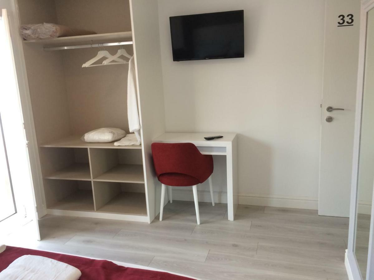 Isis Guest House Брага Екстер'єр фото